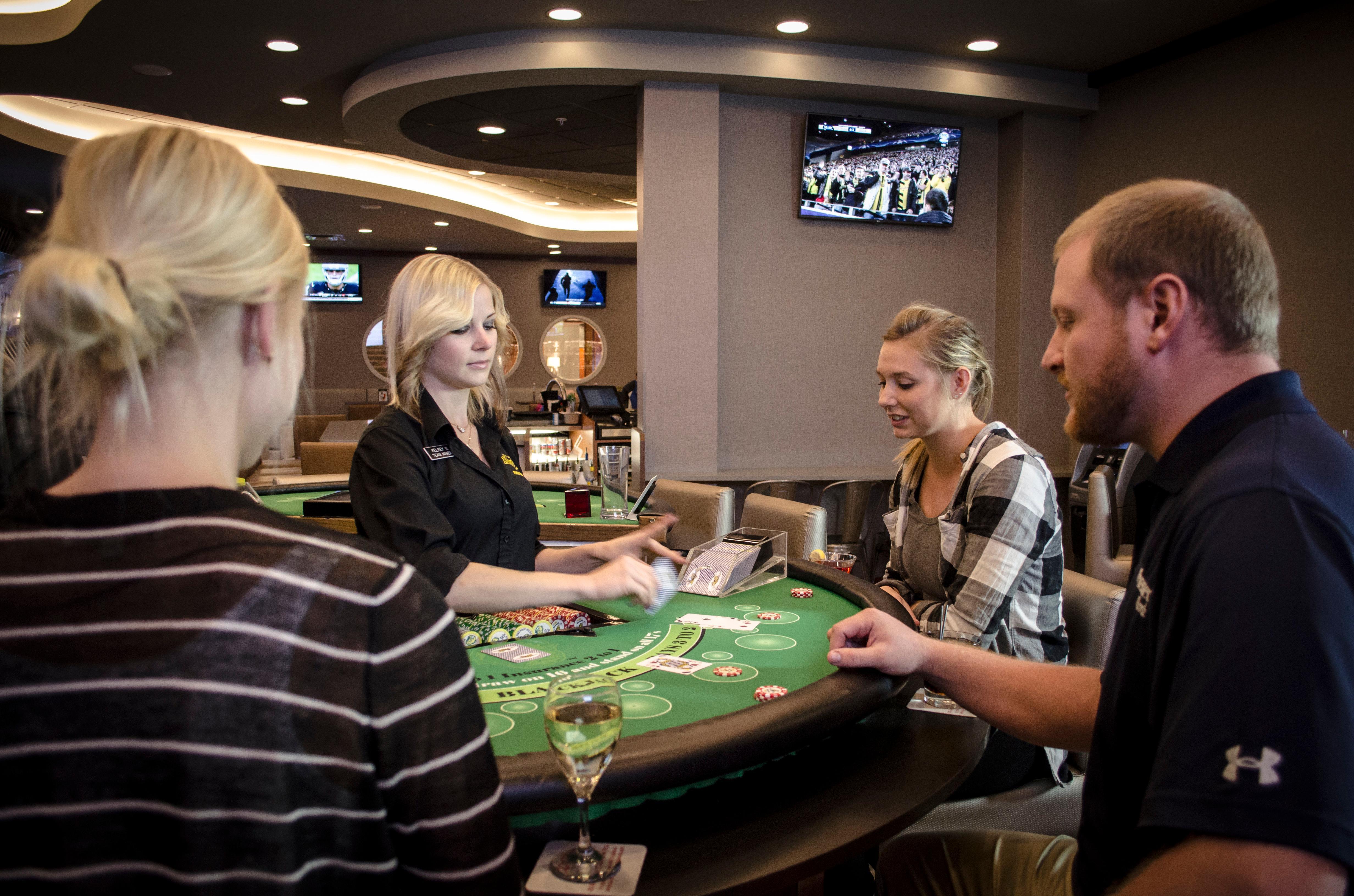 Holiday Inn Fargo By Ihg Εξωτερικό φωτογραφία