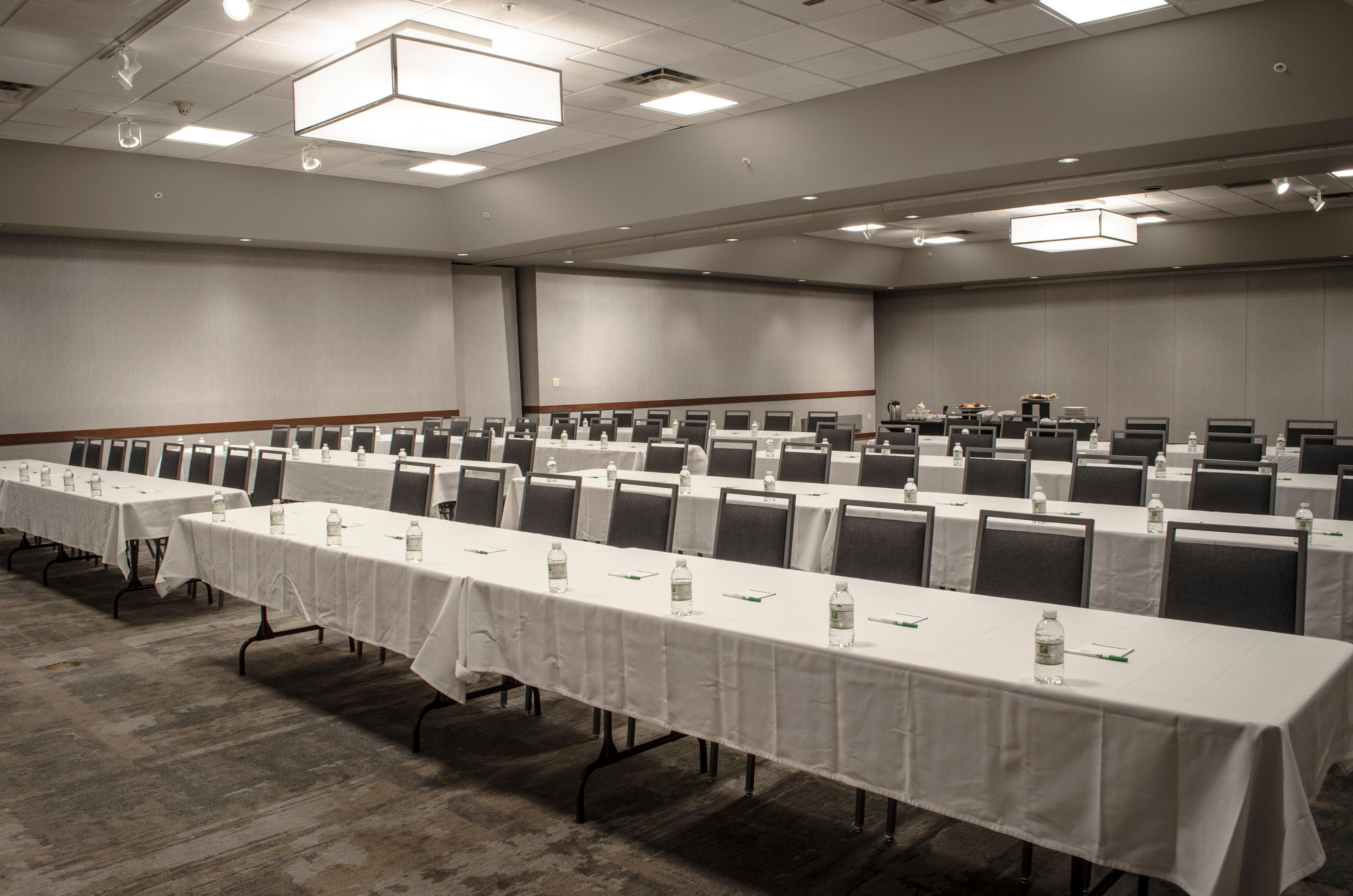 Holiday Inn Fargo By Ihg Εξωτερικό φωτογραφία
